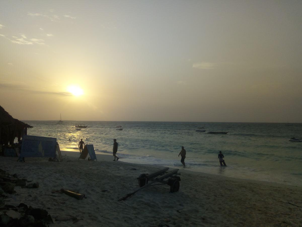 Asiya Beach Bungalow Nungwi Eksteriør bilde